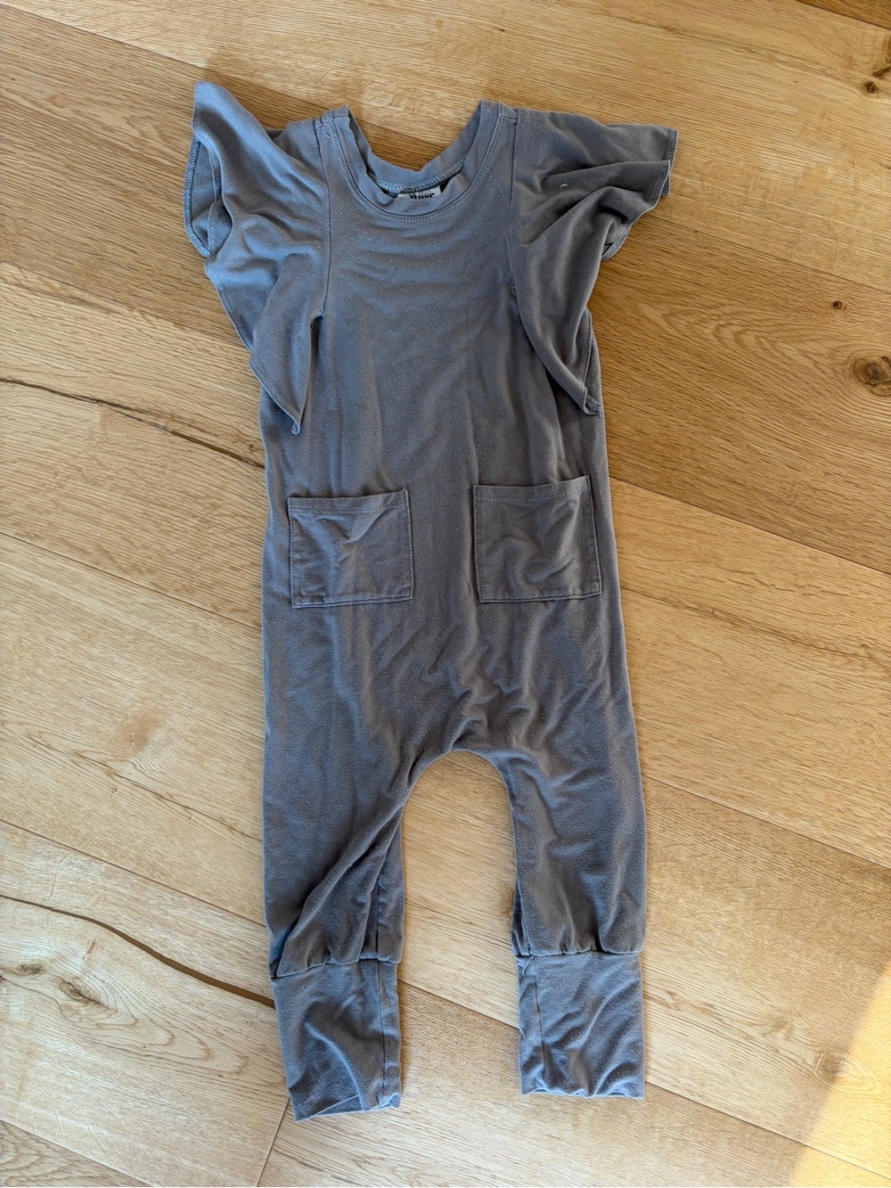 Rose & Doll Gray One-Piece Romper with Pockets bamboo 3T